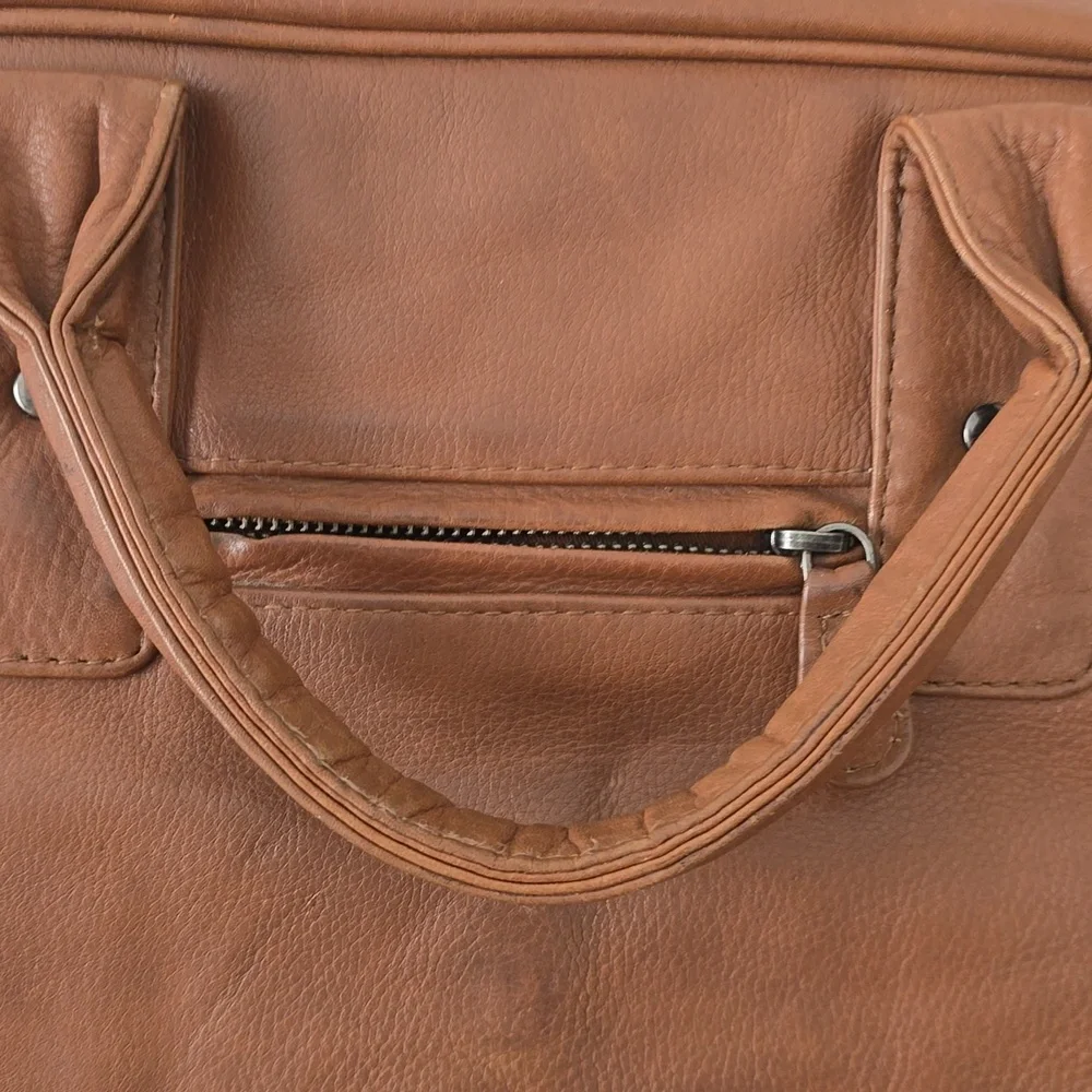 BRIEFING Creation Galleries Lafayette Brown/tan Cow Leather Bag